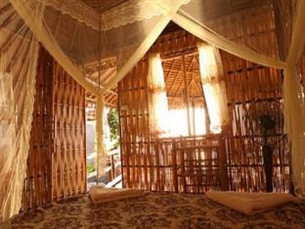 Room - Moondance Magic View Bungalow (Koh Tao)