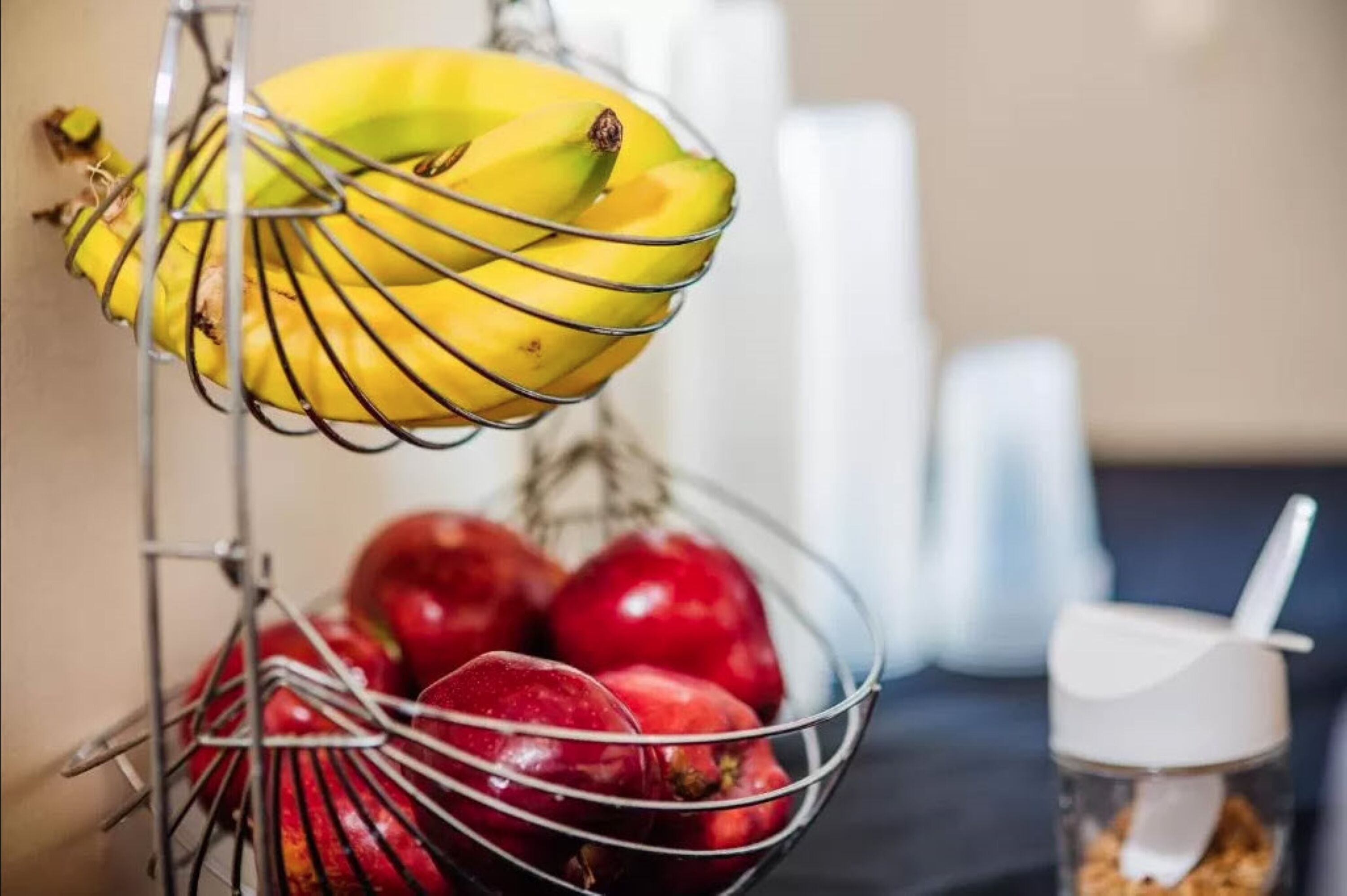 free daily full breakfast