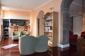 Interior - Residencial Mariazinha (Funchal)