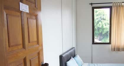 The Jiong Guesthouse - Hostel