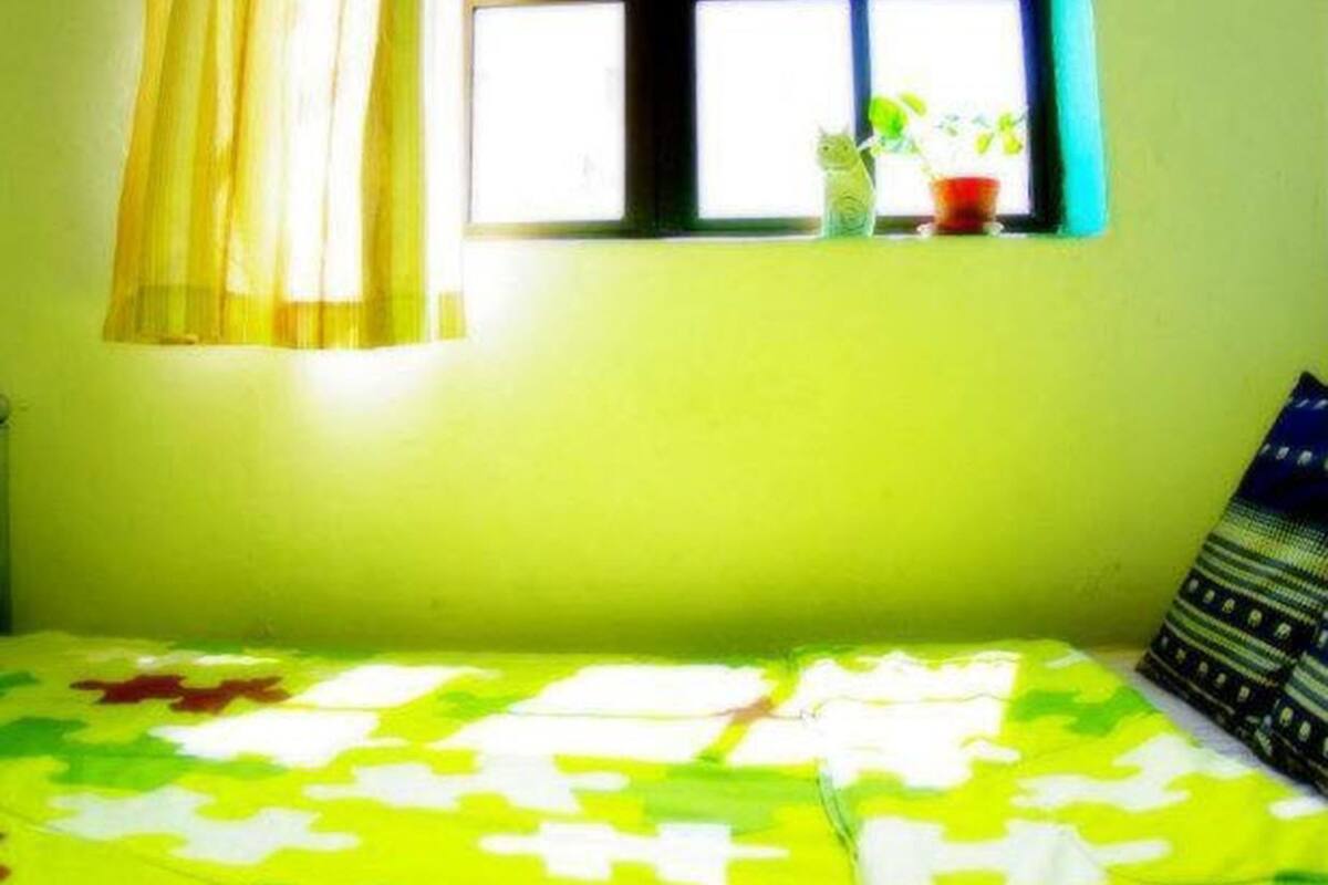 Habitación doble (Aircond, Street View) | Wifi gratis y decoración individual