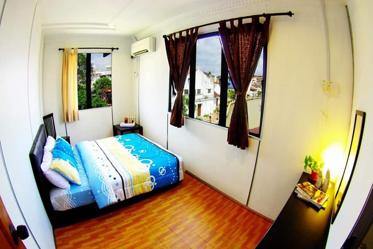 Aircond Double Room with River view | Individually decorated, free WiFi