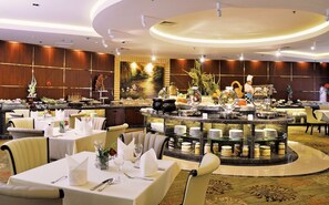 Restaurant - Dalian Liangyun Hotel (Dalian)