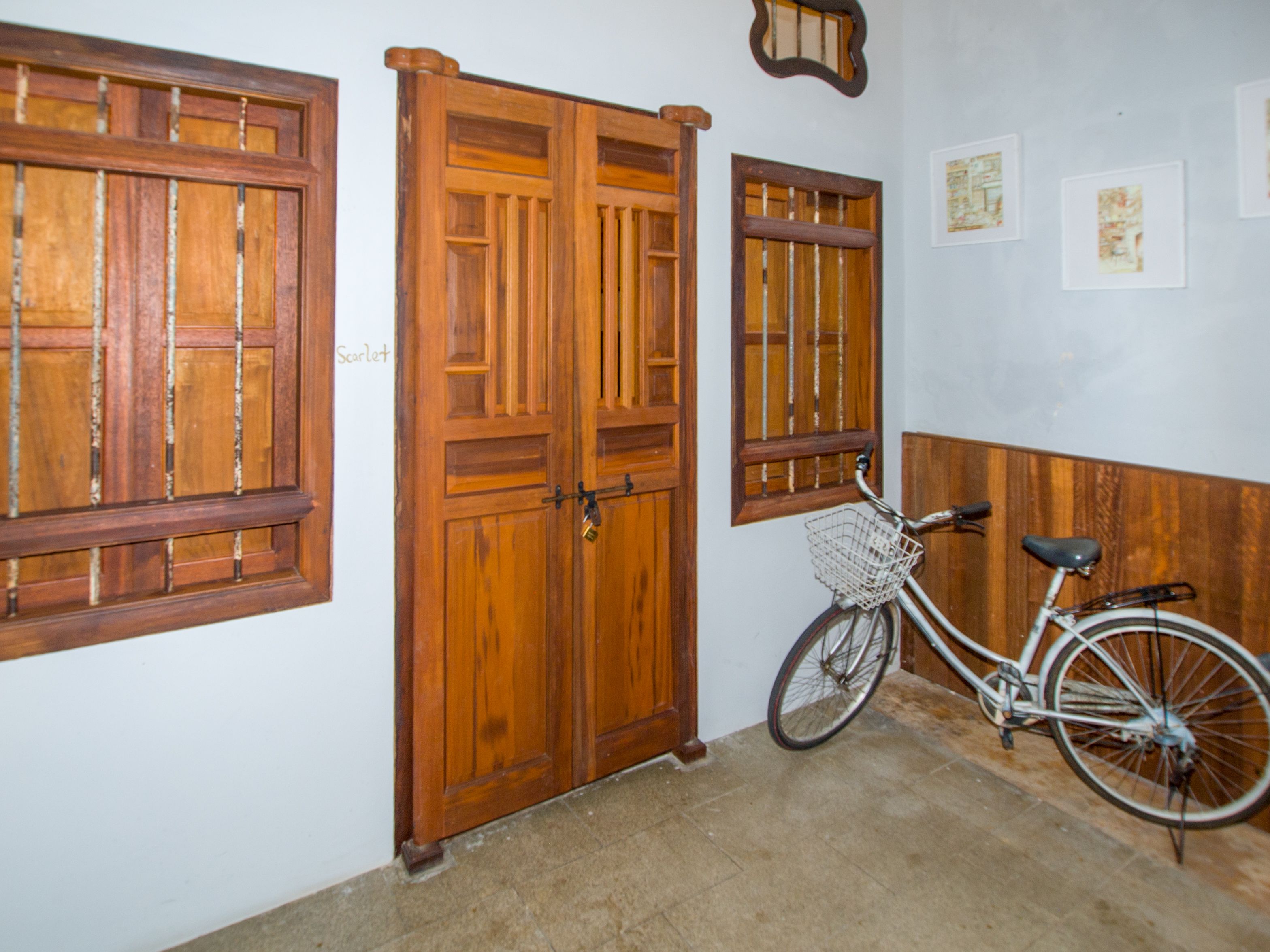 triple room - scarlet | in-room safe, individually decorated, individually furnished