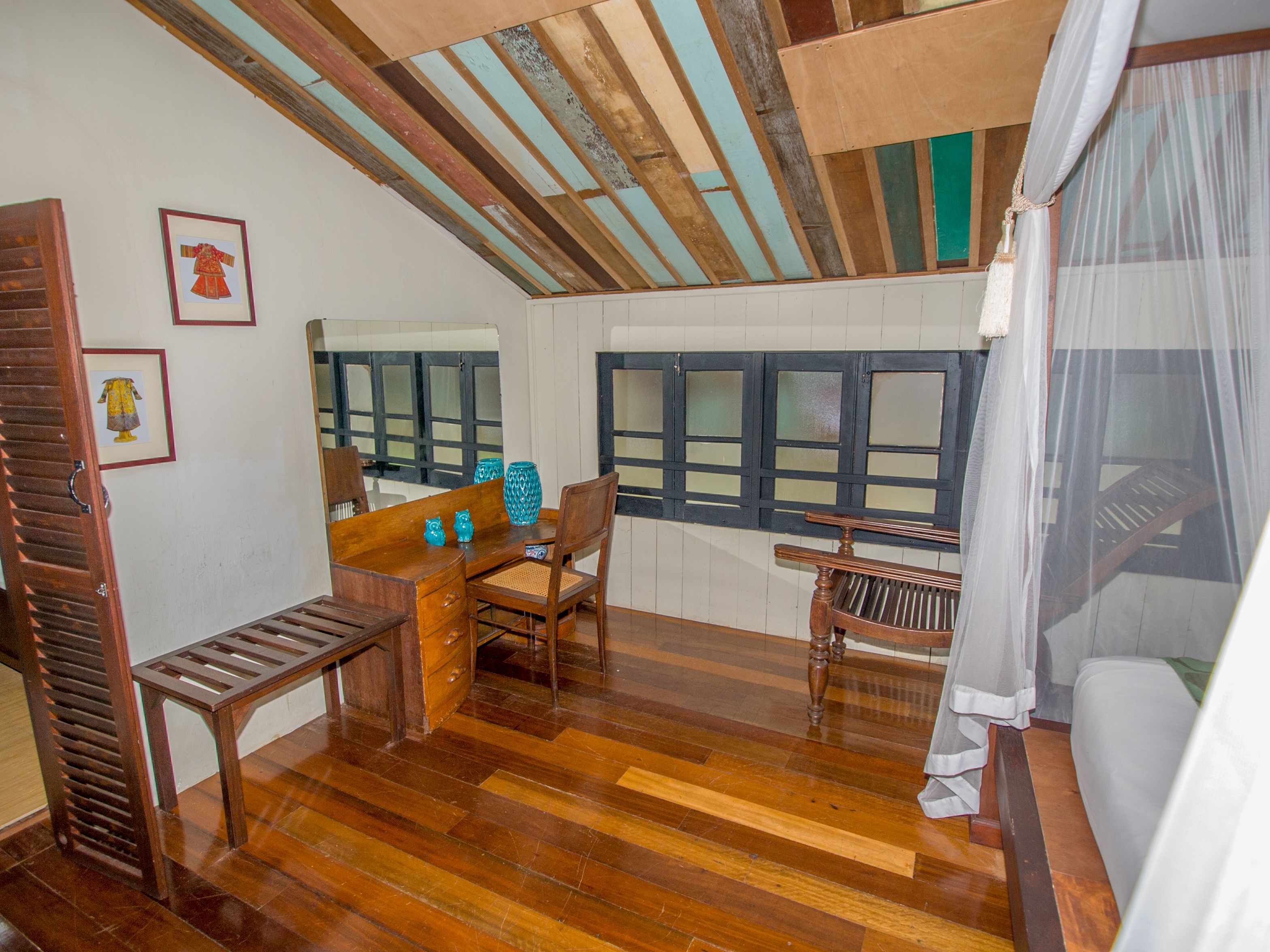 deluxe suite - silk | in-room safe, individually decorated, individually furnished