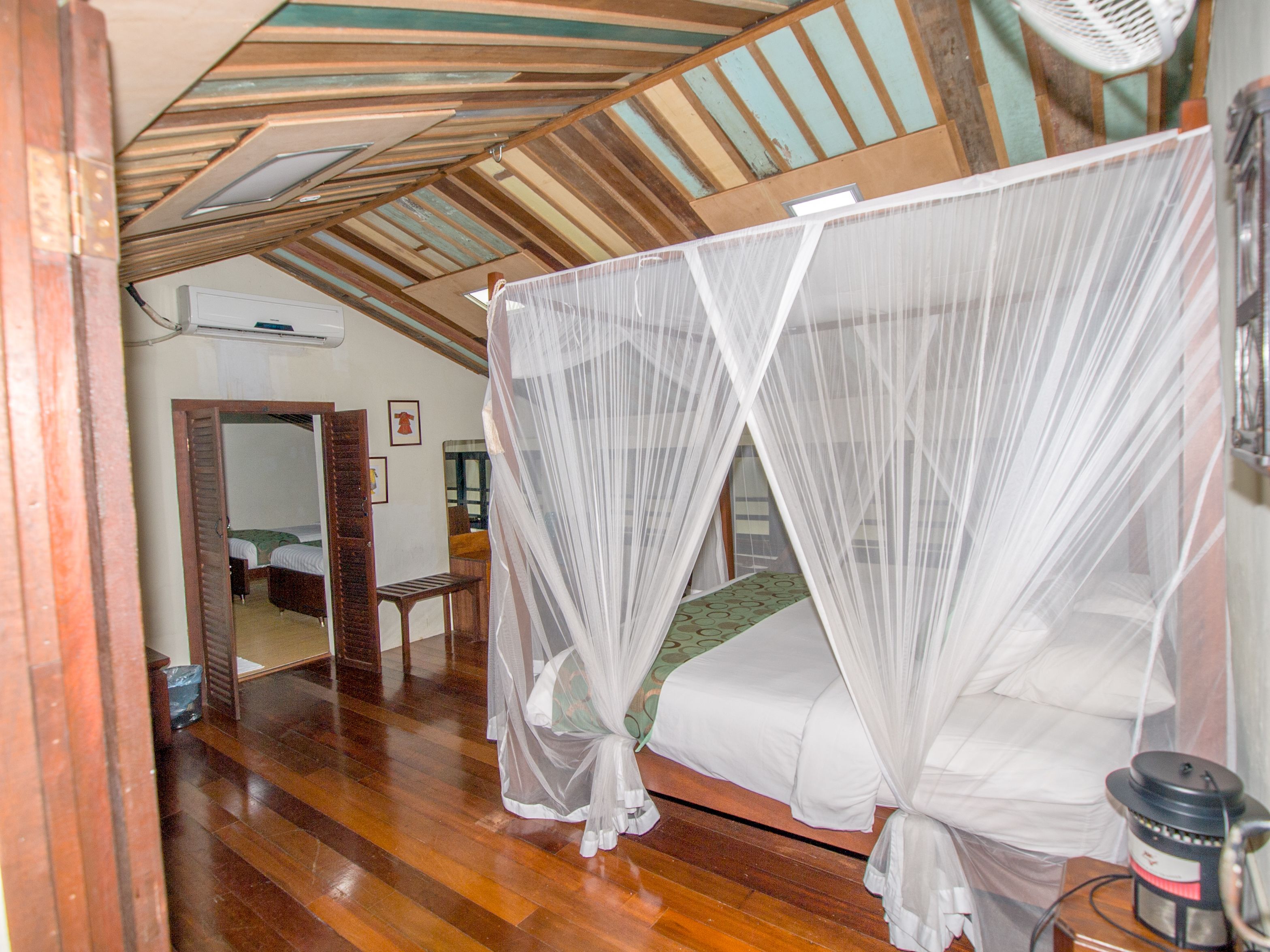 Deluxe Suite - Silk | In-room safe, individually decorated, individually furnished