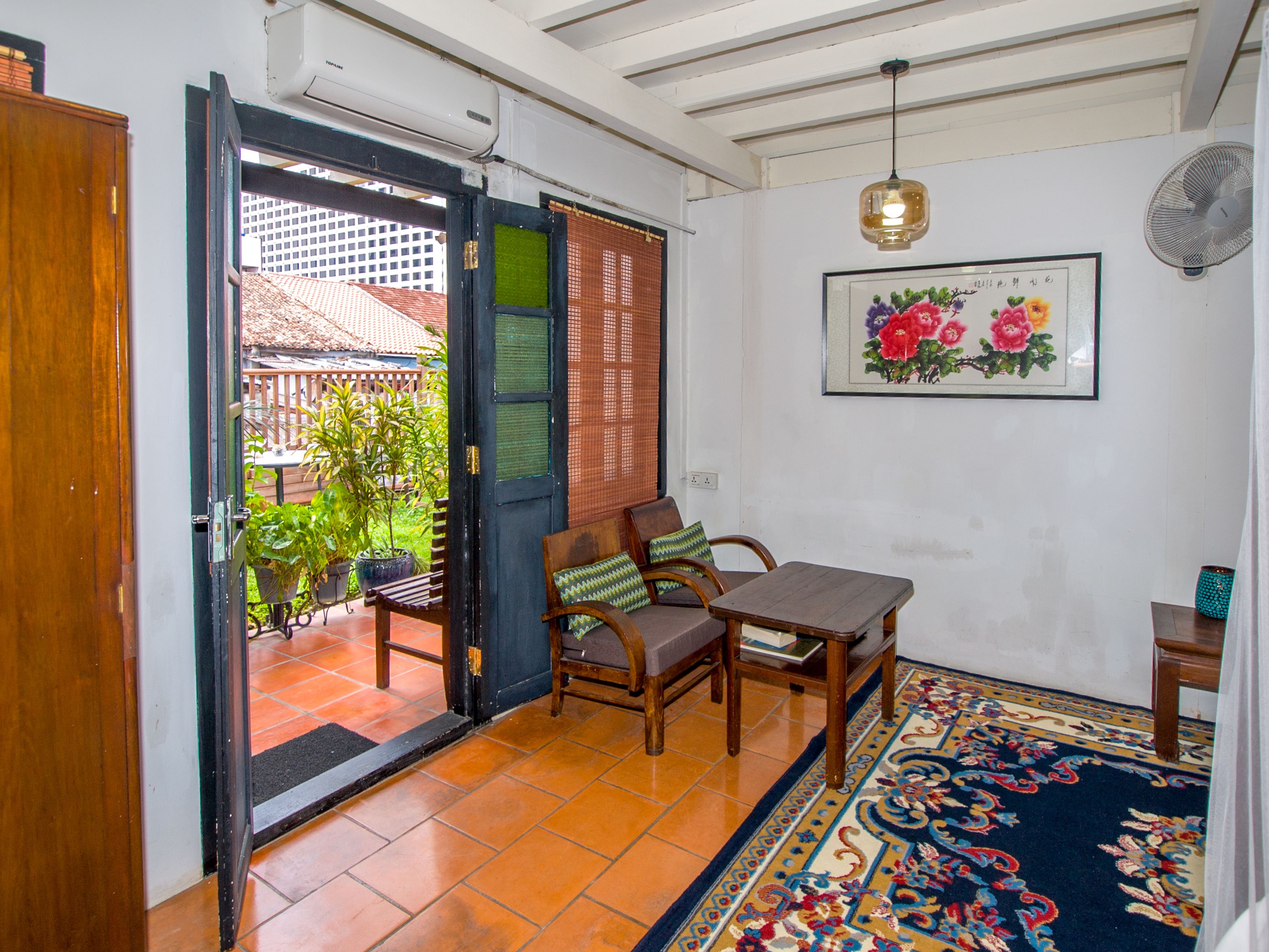 deluxe suite - batik | in-room safe, individually decorated, individually furnished