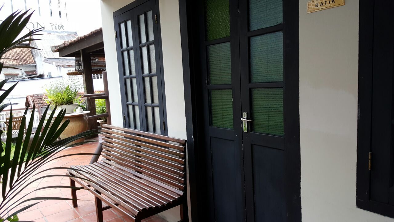 deluxe suite - batik | in-room safe, individually decorated, individually furnished