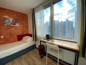 Standard Single Room, 1 Twin Bed | Soundproofing, free WiFi, bed sheets - Yesinn @YMT (Kowloon)