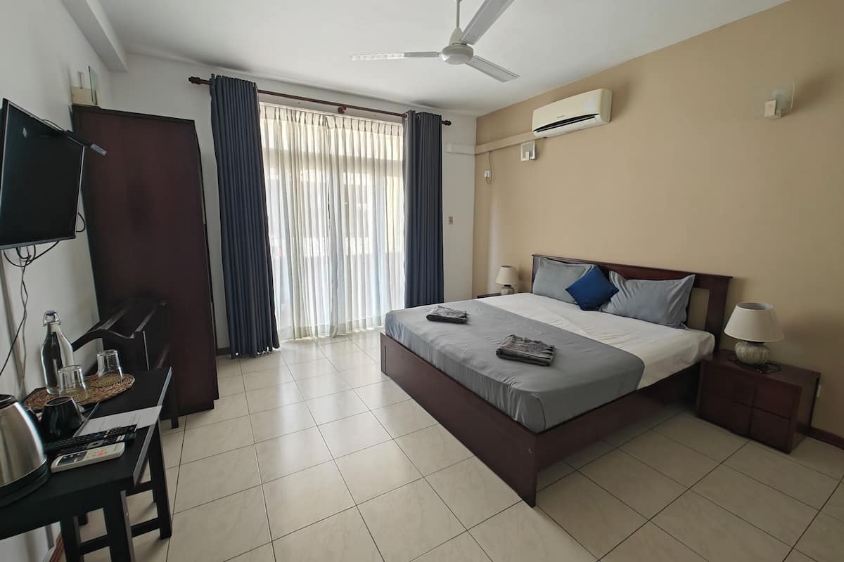 Rom – superior, 1 kingsize-seng, ikke-røyk | Sengetøy i egyptisk bomull og sengetøy av topp kvalitet