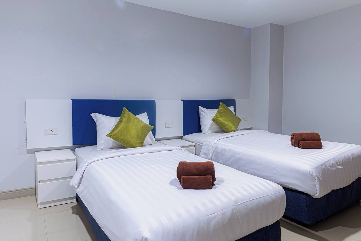 Superior Twin Room | WiFi (free), bed sheets