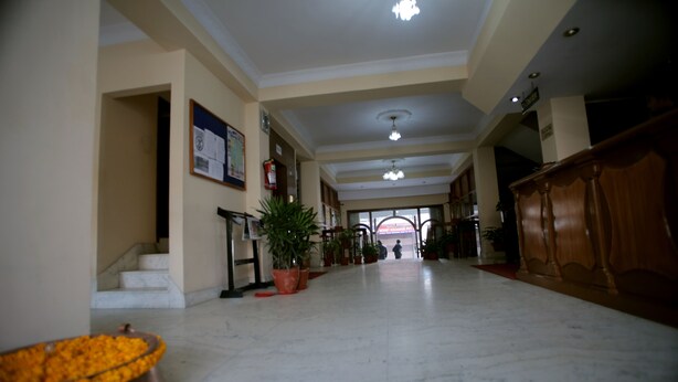 Interior entrance - Hotel Pilgrims Pvt. Ltd. (Kathmandu)
