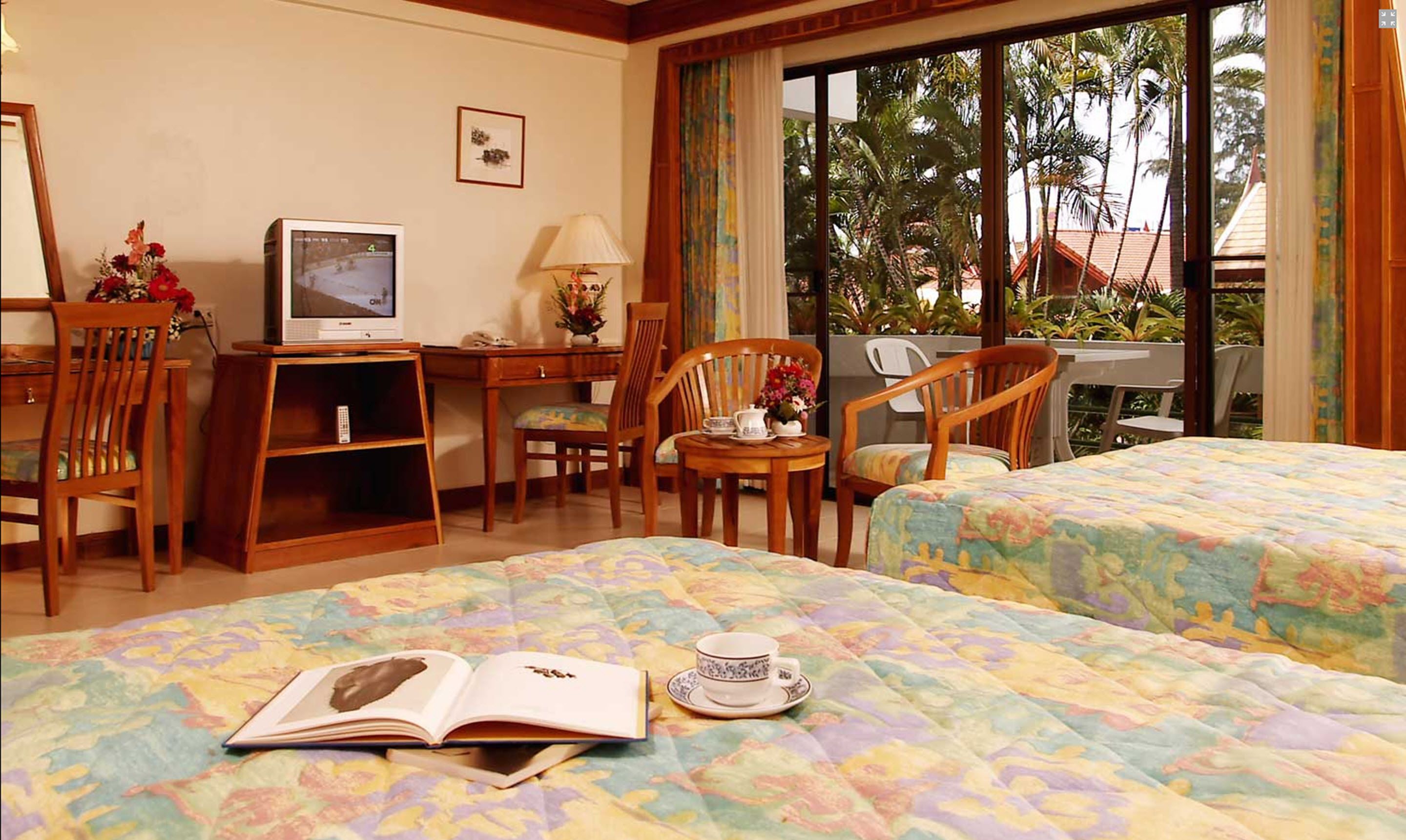 Photo - Safari Beach Hotel Patong