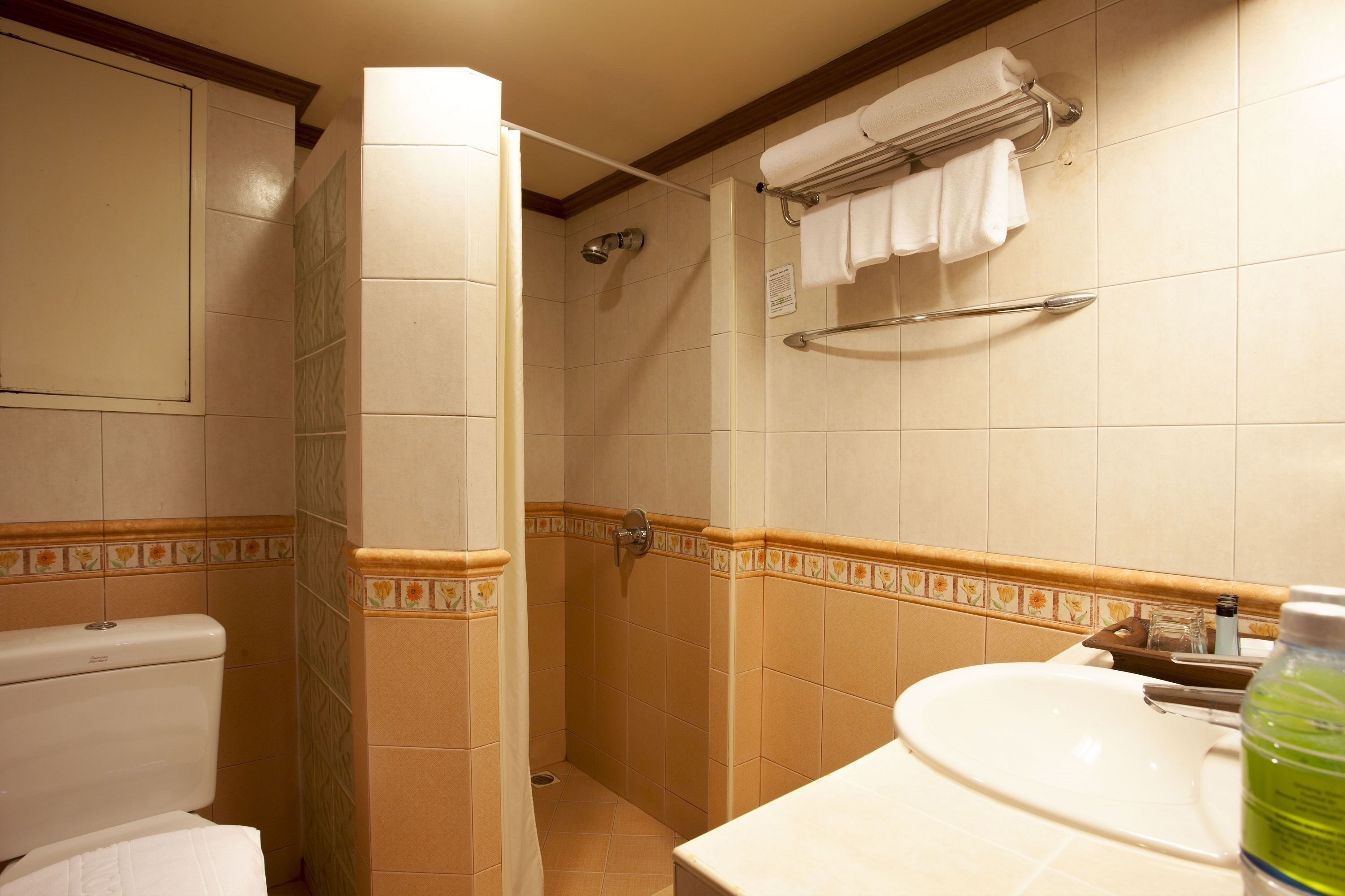 Photo - Safari Beach Hotel Patong