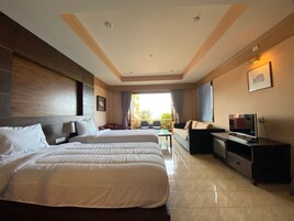 Superior Room, 2 Twin Beds, Sea View | In-room safe, desk, soundproofing, iron/ironing board