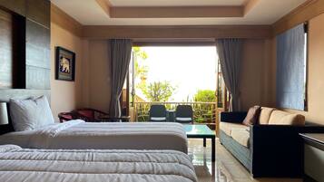 In-room safe, desk, soundproofing, iron/ironing board