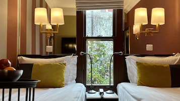 Standard-Zweibettzimmer | Hochwertige Bettwaren, Minibar (mit einigen kostenlosen Artikeln)