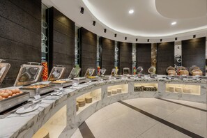 Lunch and dinner served  - Comfort Suites (Beijing)