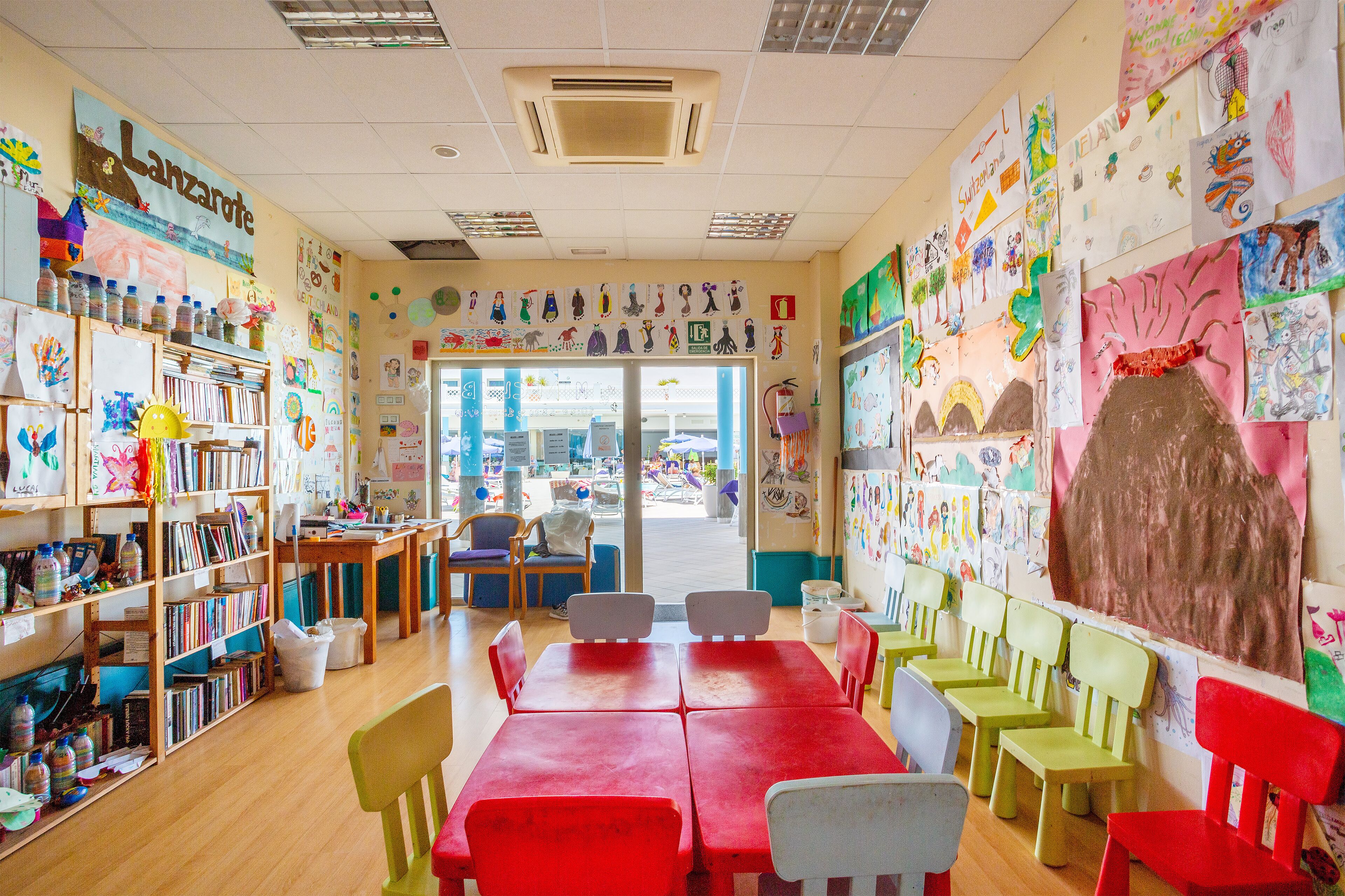 children’s play area – indoor