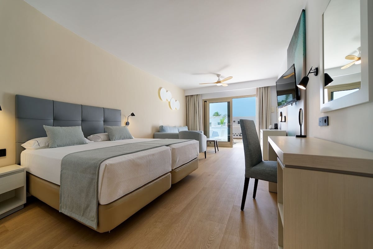 Down duvets, minibar, in-room safe, desk
