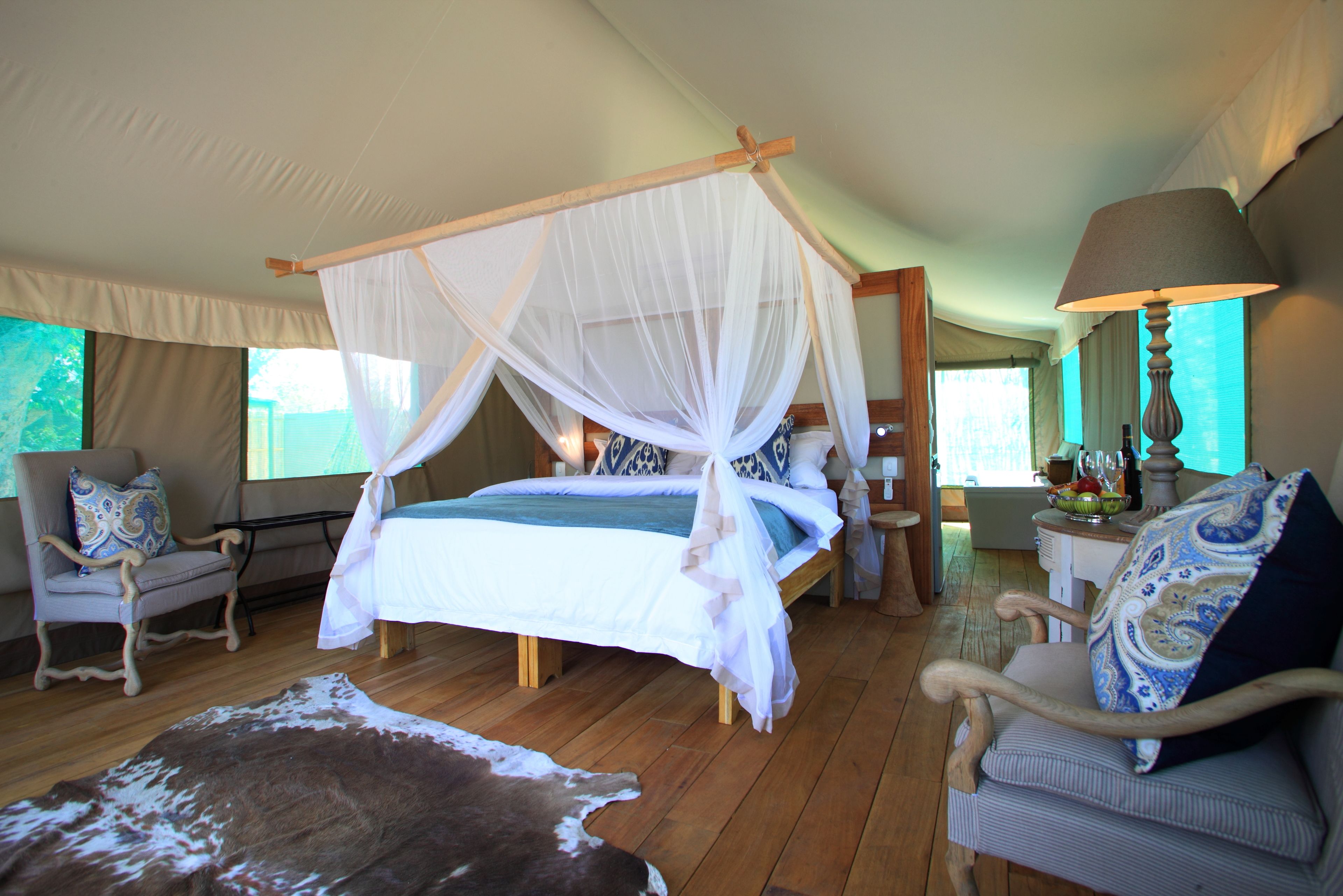 Luxury Tented Suite | Bộ đồ giường cao cấp, két bảo mật tại phòng, bộ trải giường 