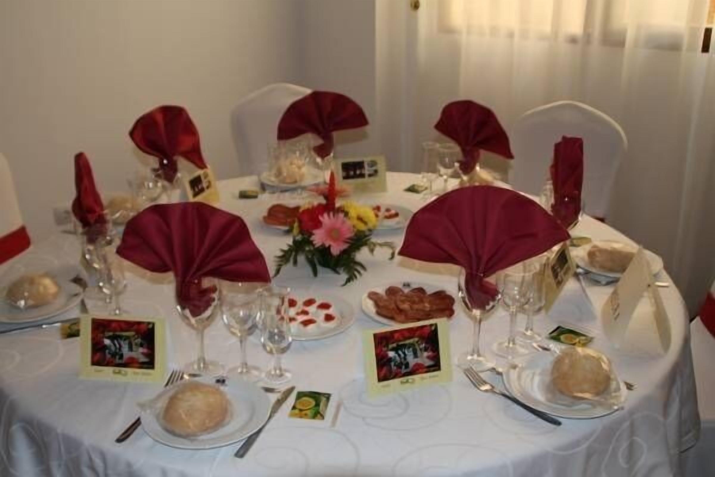 Banquet hall