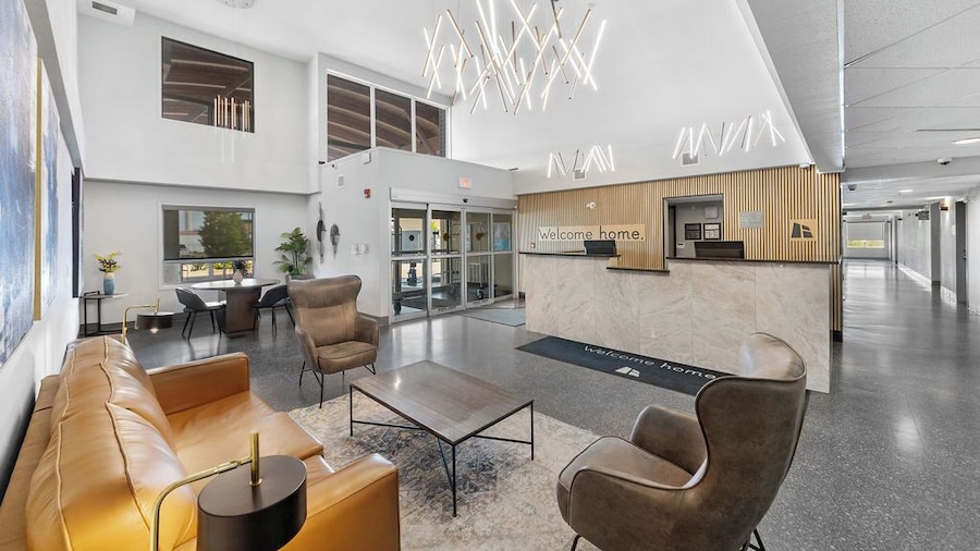 Home Inn and Suites Lloydminster