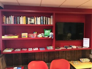 Interior - ibis Styles Chartres (Le Coudray)