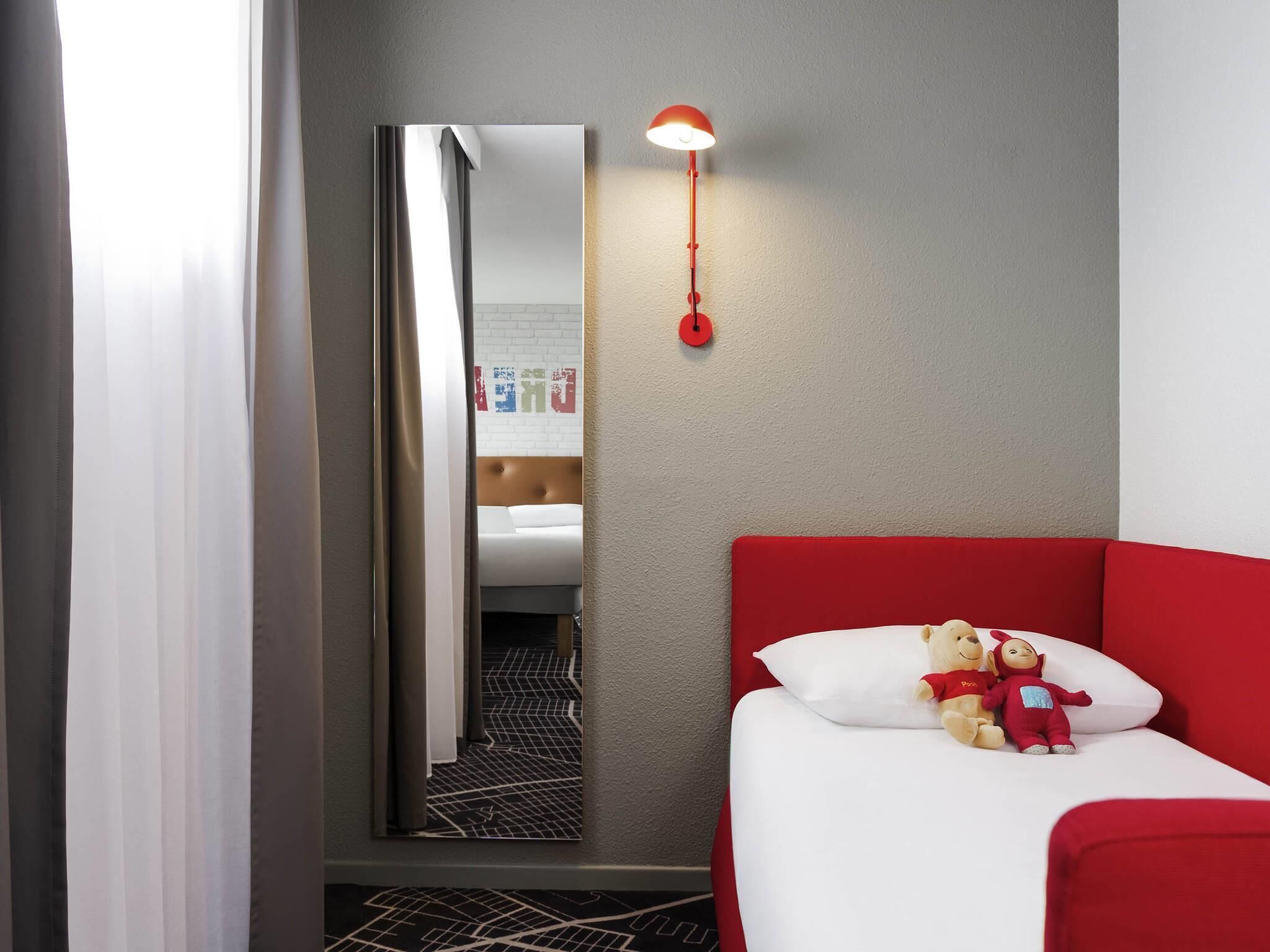 Premium bedding, pillow-top beds, individually furnished, desk