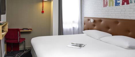 Standard Room, 1 Double Bed | Premium bedding, pillowtop beds, individually furnished, desk