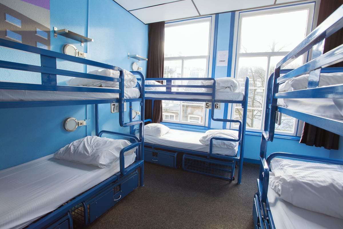 Individually decorated, free WiFi, bed sheets