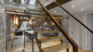 Penthouse de lujo, 2 habitaciones | Ropa de cama hipoalergénica y edredón