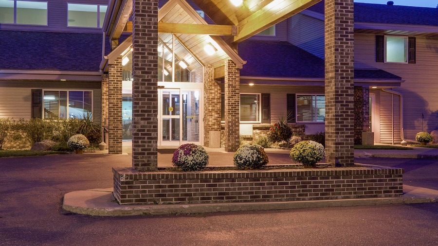 AmericInn by Wyndham Rhinelander