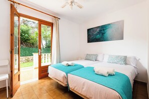 Apartment, 1 Bedroom, Terrace | Blackout curtains, cots/infant beds, free WiFi, bed sheets - Apartamentos Mar Blanca (Ciutadella de Menorca)