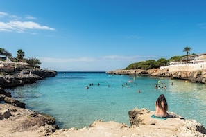 Unclassified image, 2 of 90, button - Apartamentos Mar Blanca (Ciutadella de Menorca)