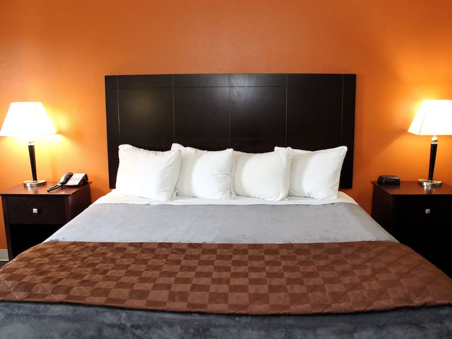 Espaço de trabalho para notebook, cortinas blackout