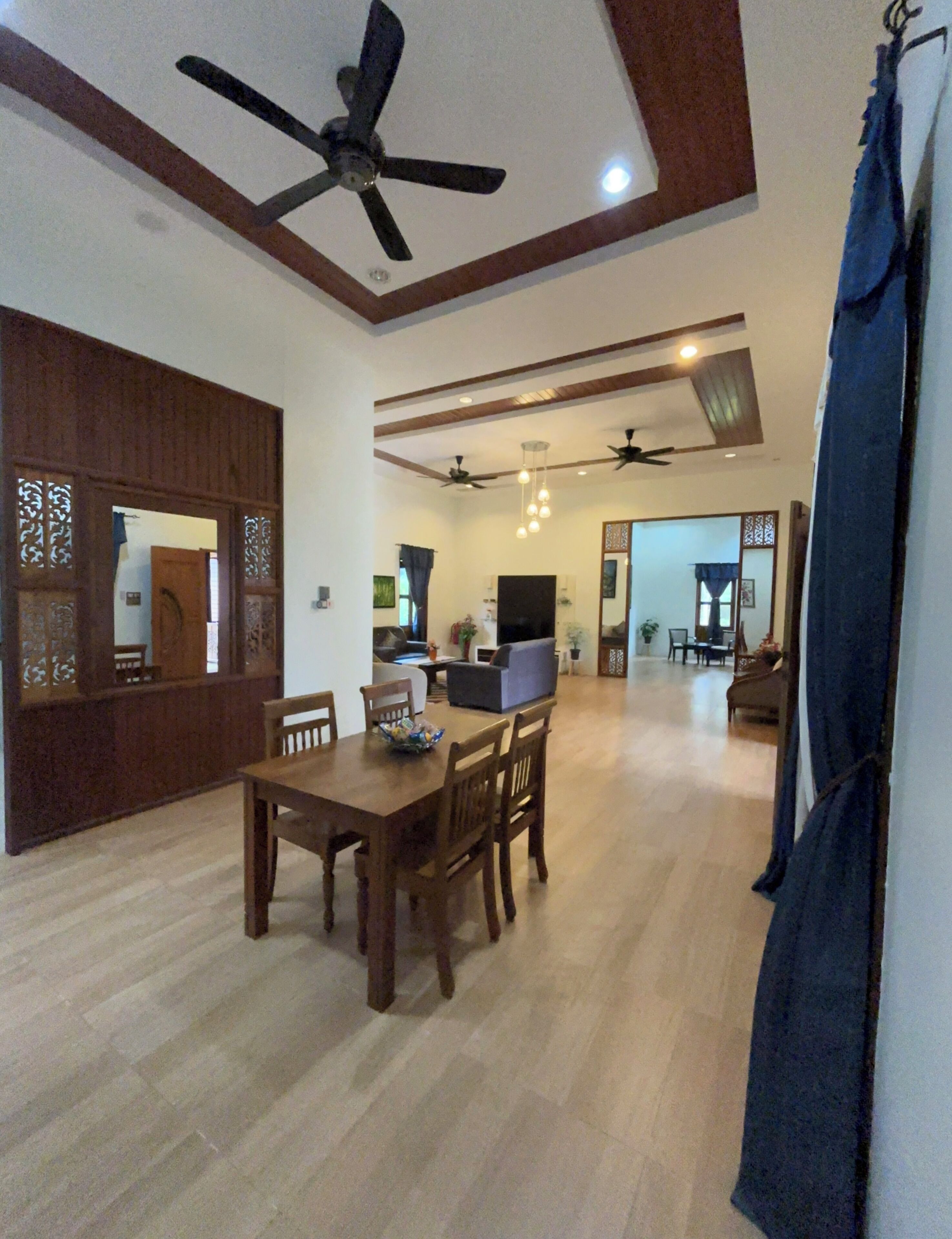 เอ็กซ์คลูซีฟบังกะโล | บริการอาหารในห้องพัก