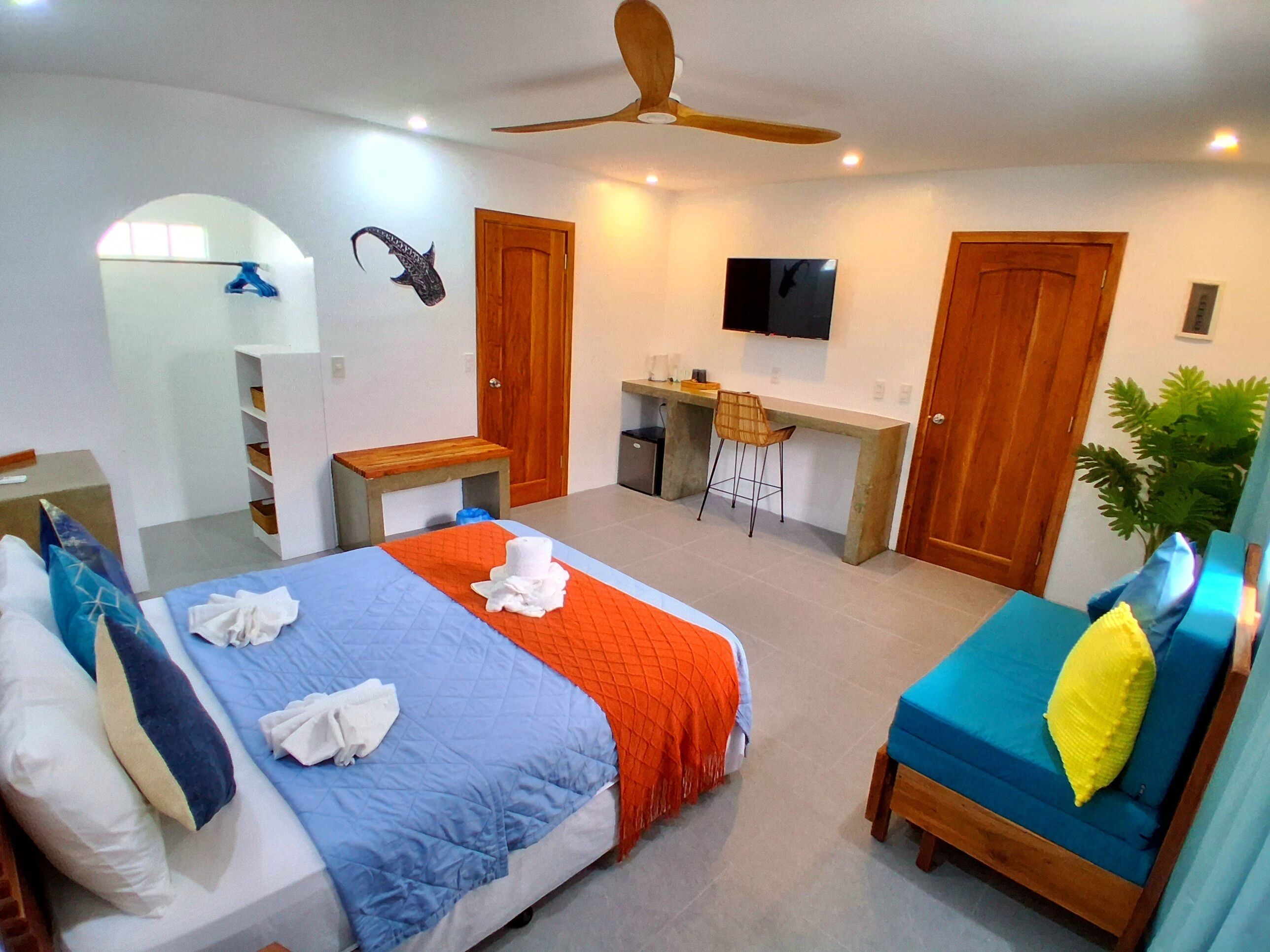 Bungalow, 1 queensize bed | Een minibar, een kluis op de kamer, verduisterende gordijnen
