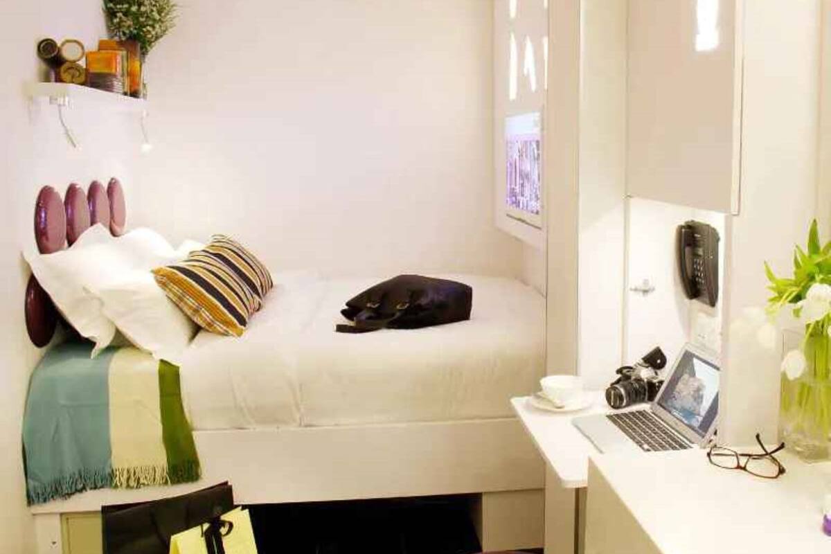 Urban Studio | In-room safe, desk, iron/ironing board, WiFi (free)