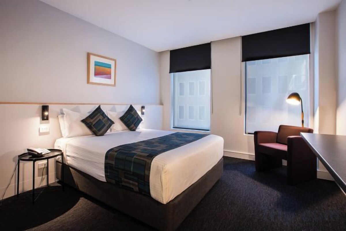 In-room safe, desk, laptop workspace, blackout curtains