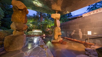 Steam room, hot springs/mineral springs