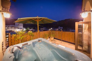 スチームサウナ、温泉 / 鉱泉