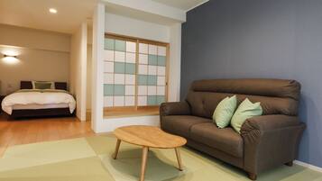 Habitació amb dos llits individuals | Wifi gratuïta i roba de llit