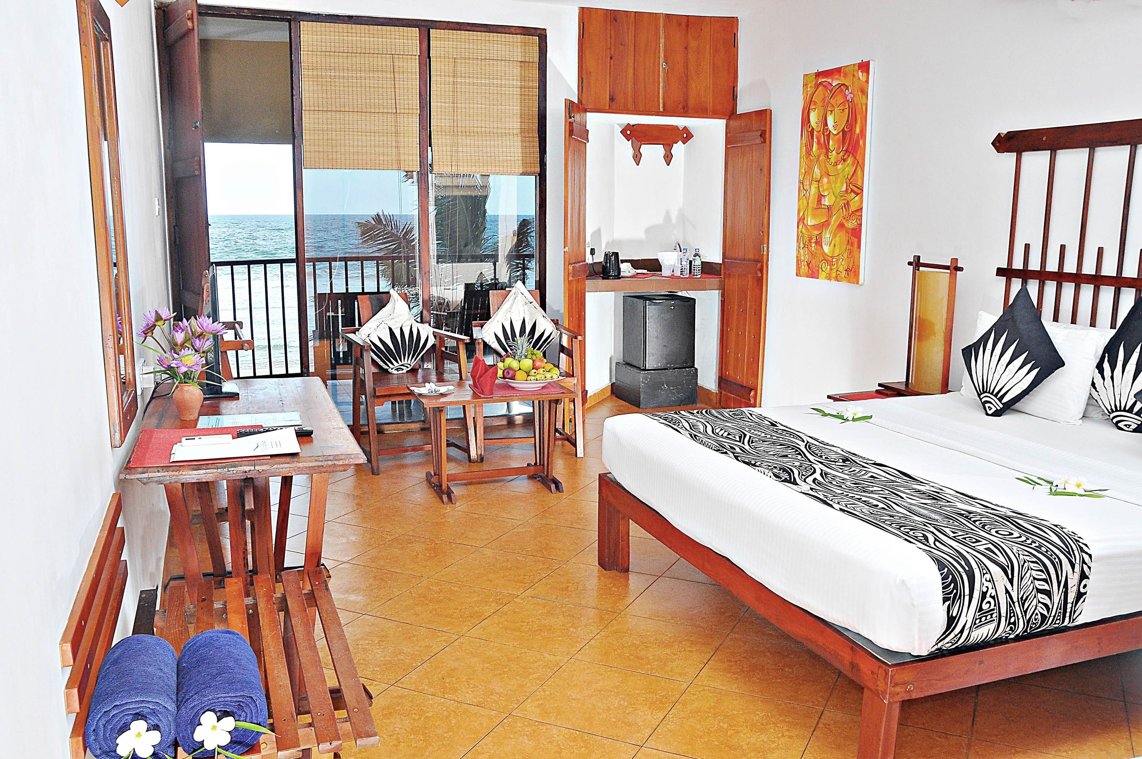 Habitación doble Deluxe | Decoración personalizada, escritorio, cunas y camas extra 