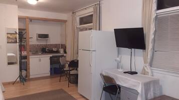 Comfort Studio, 1 Bedroom, Mountain View | Living area