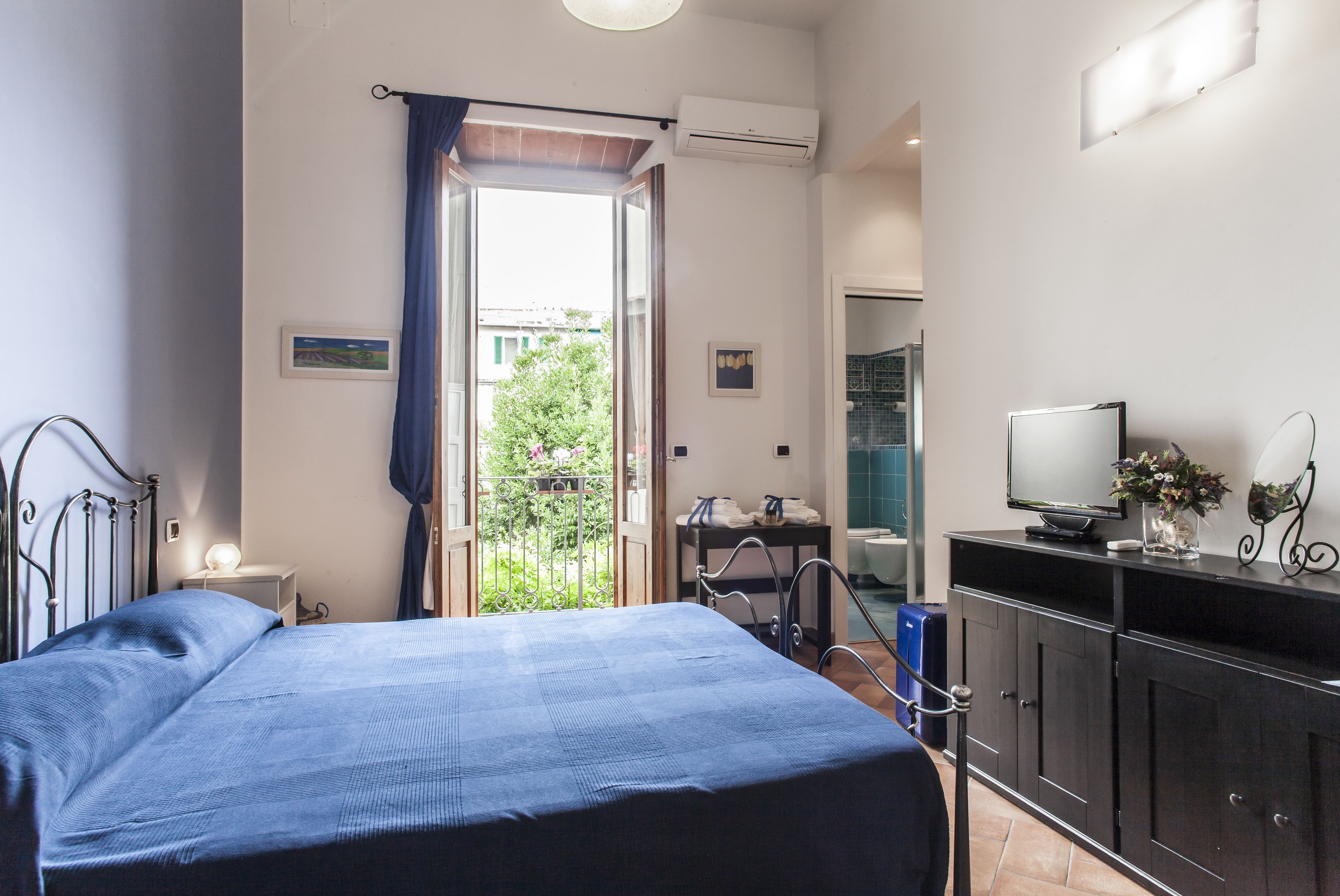 Photo - Chez Moi B&B