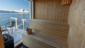 RORBU PREMIUM 3 BEDROOMS, SEA VIEW | Privat boblebad