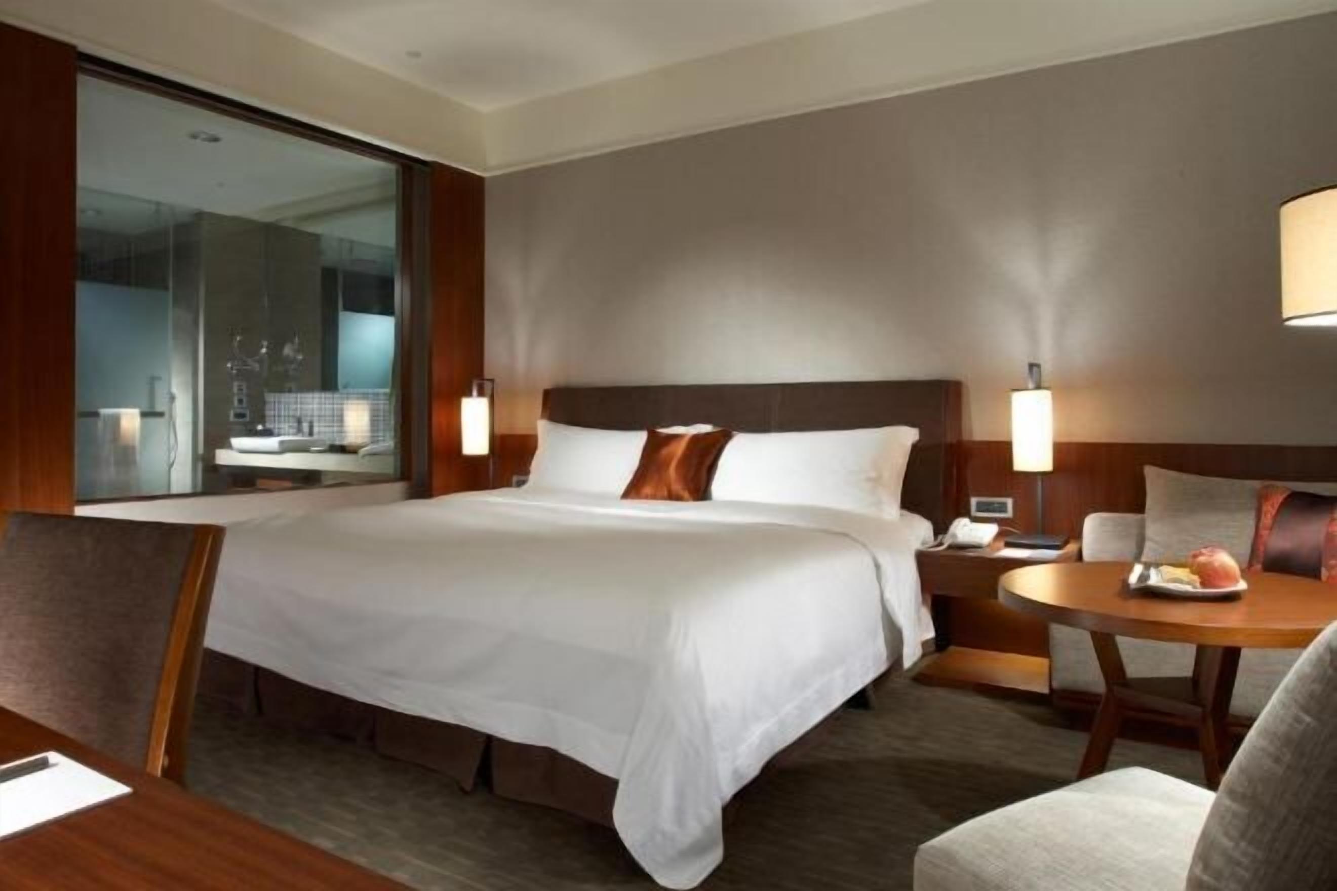 Literie de qualité supérieure, minibar, coffres-forts dans les chambres