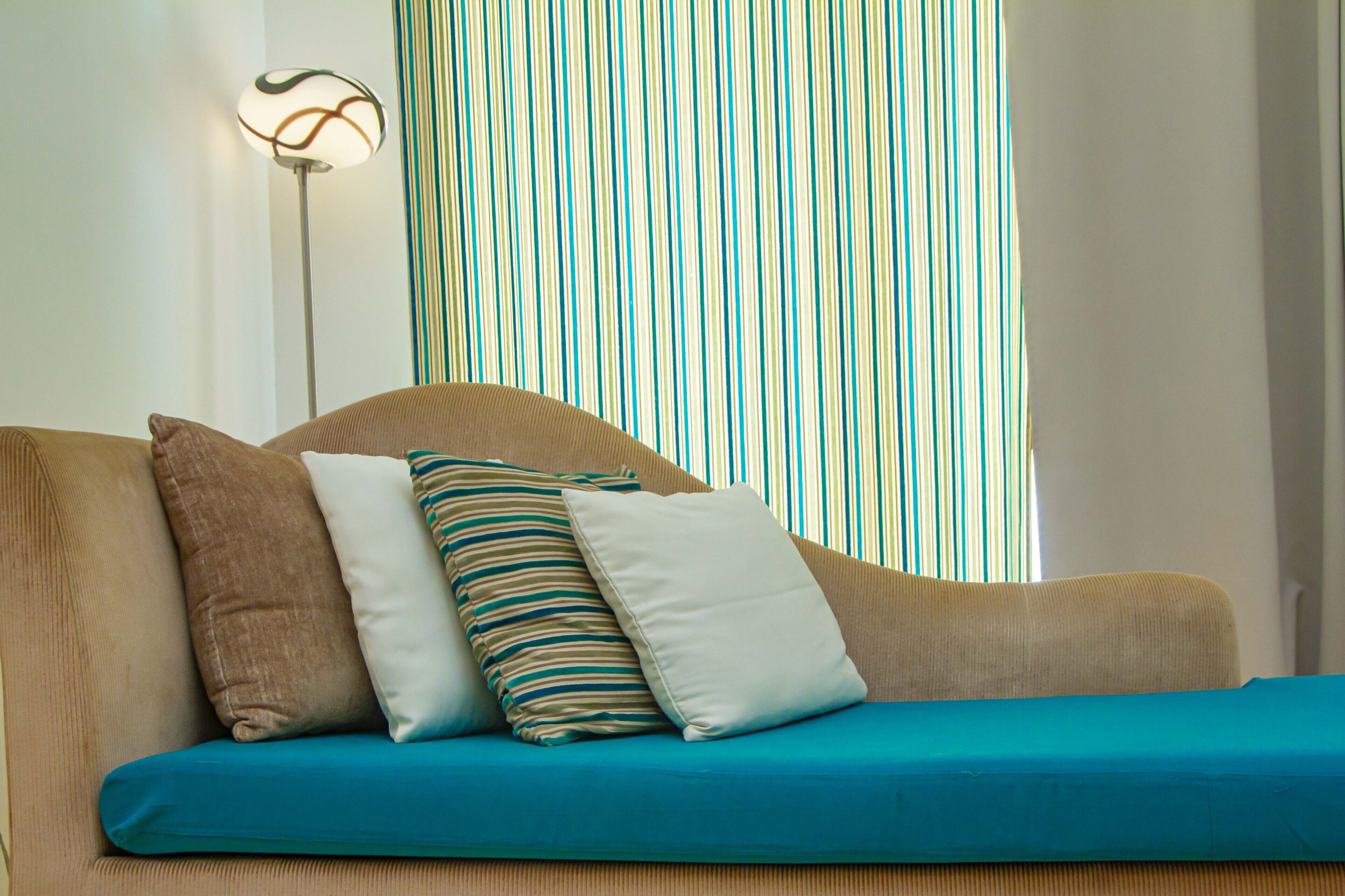 minibar, desk, soundproofing, rollaway beds