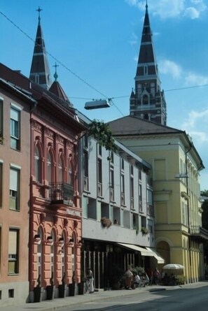 Exterior - Mozart Hotel (Szeged)